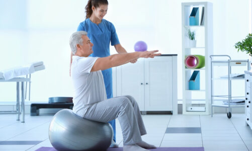 “Unlock the Power of Physiotherapy: Effective Chronic Pain Management and Improved Quality of Life”